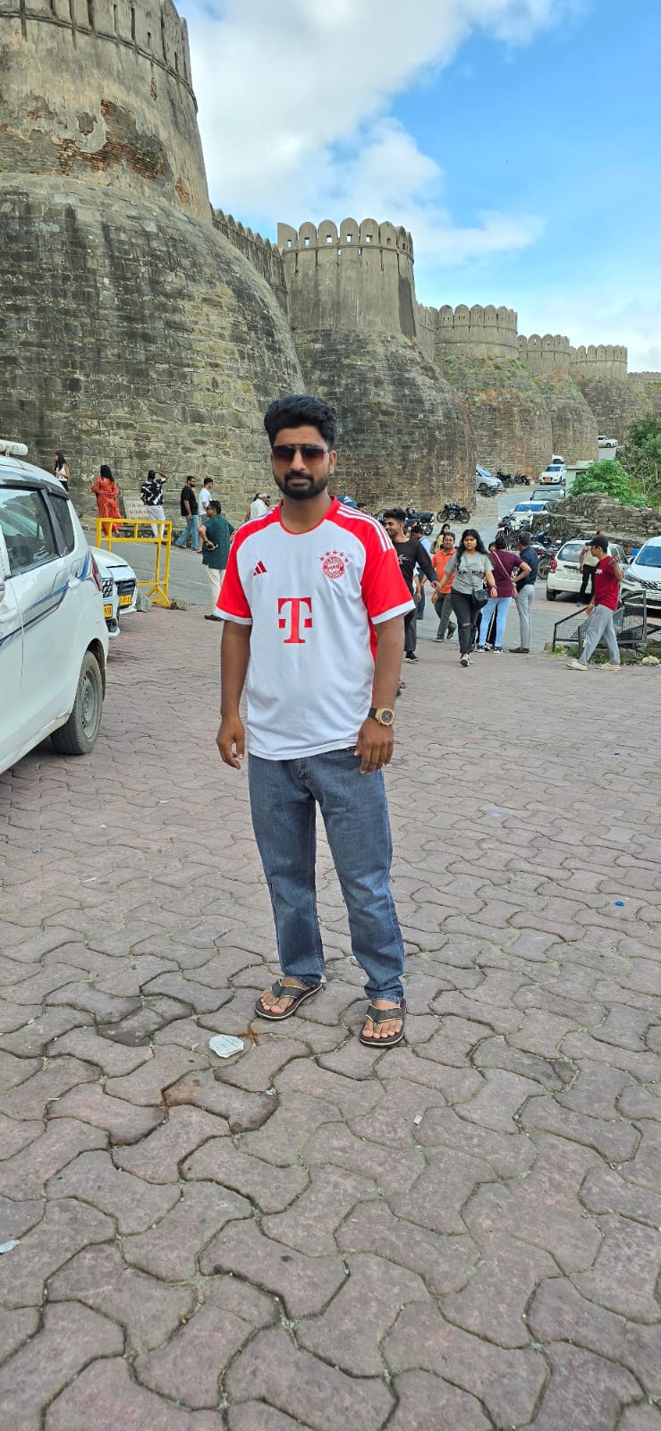 Mr. RAJKUMAR JI